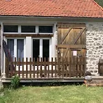 Maison Confortable Avec Jardin A Borne 80 M² * Boree