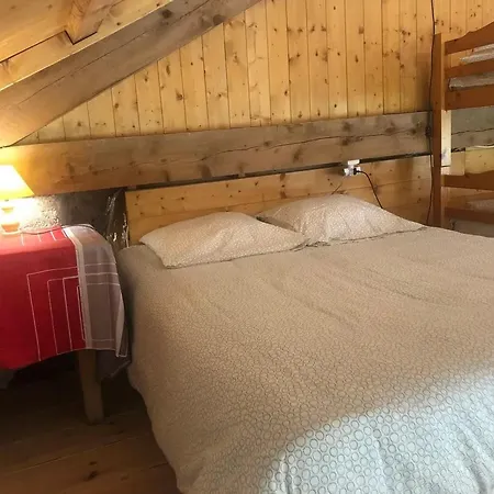 Maison Confortable Avec Jardin A Borne 80 M² Boree