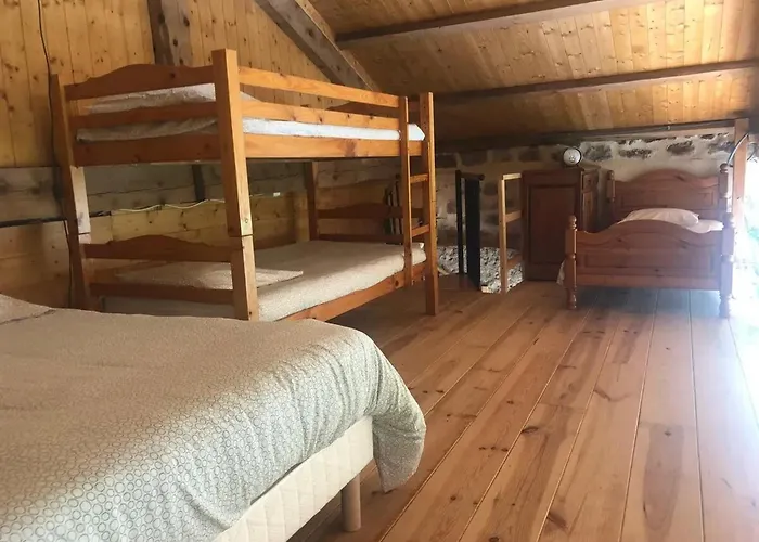 Dom wakacyjny Maison Confortable Avec Jardin A Borne 80 M²